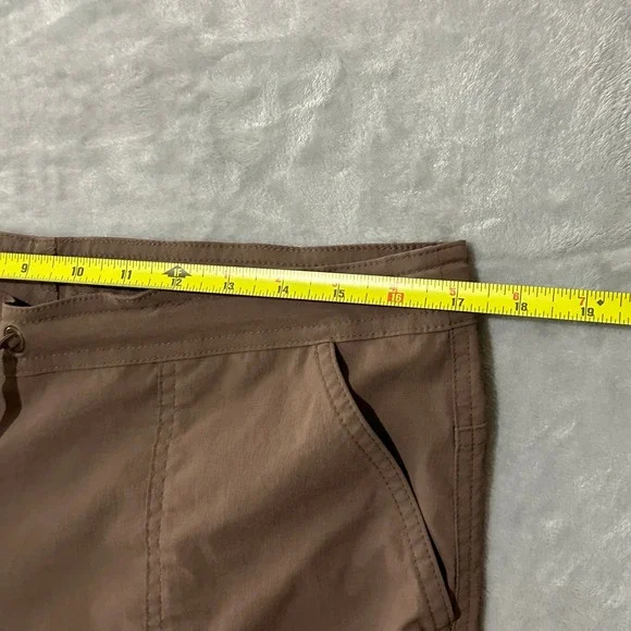 Prana Women's Size M Tan Capri Hiking Outdoor Athletic Shorts Drawstring Pockets - Picture 3 of 8